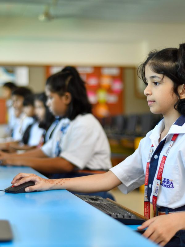 World-Class Educators and Innovative Teaching Methods